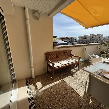 T3 Centre Avec Terrasse, Parking Et Menage Inclus - Fr-1-374-206